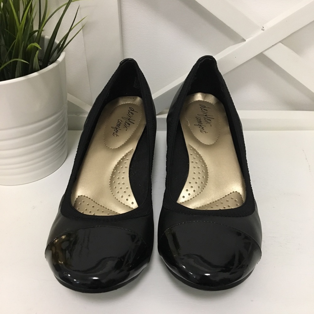 Black wedge comfort heels